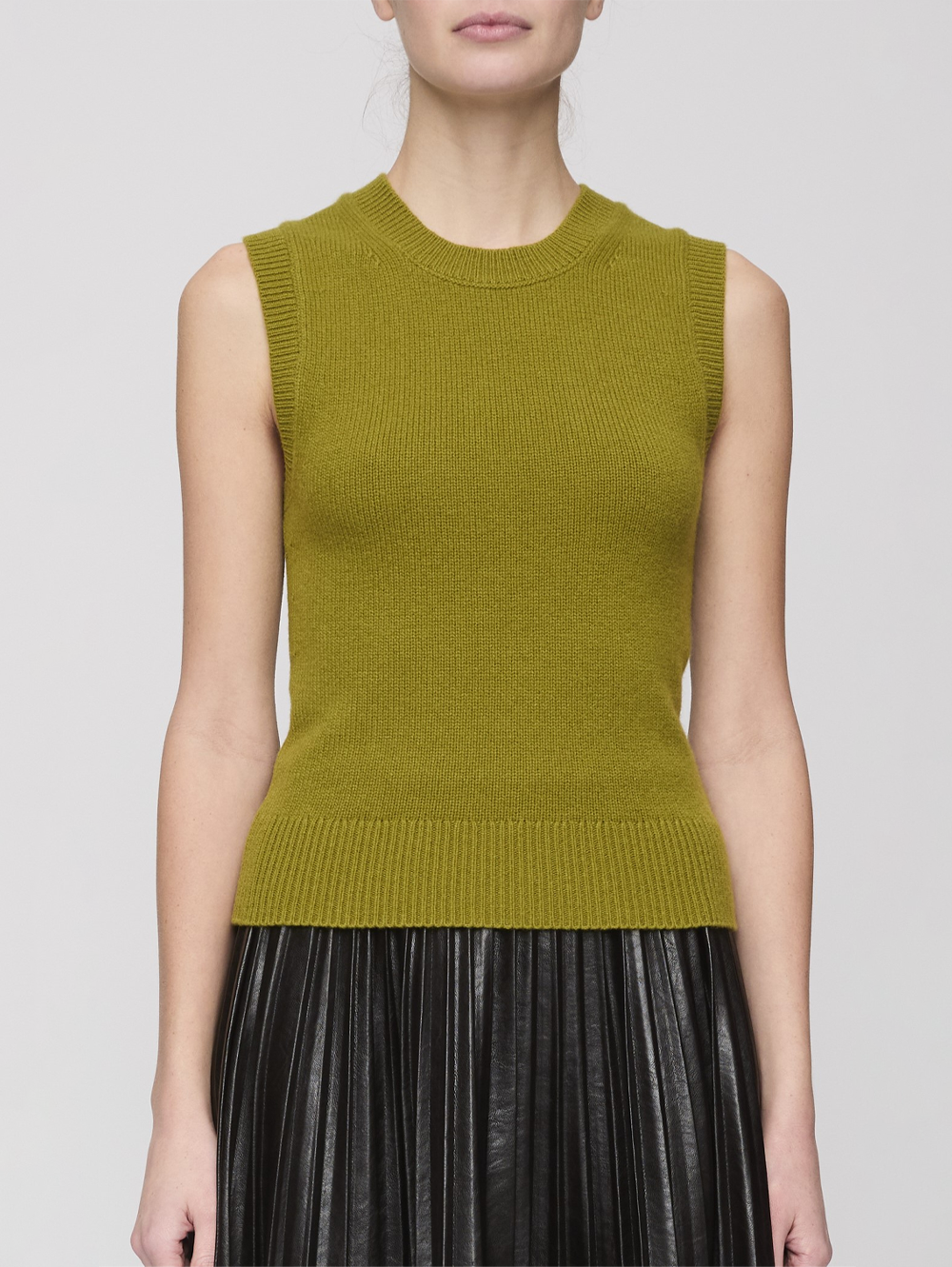 Ian Sleeveless Cashmere Top