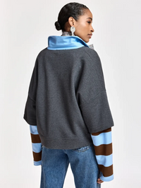Kantelou Polo Sweatshirt in Steel Pulse