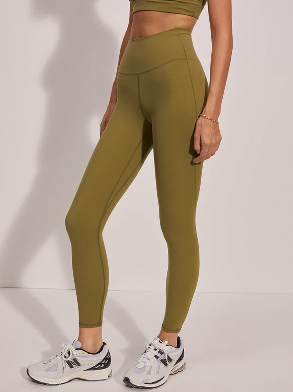 Shape High-Rise Legging 25" in Fresh Fern