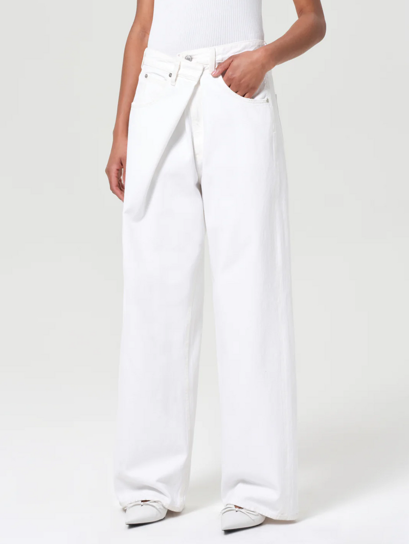 Vana Fold Jean in Milkshake