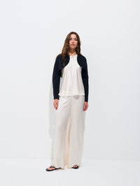 ALL THREE OLIVIA SHRUG IN BLACK – Image 7