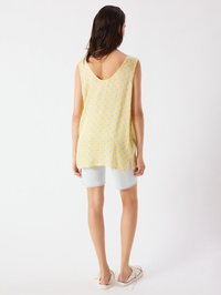 Back view of the Bovalow Tank in Marthe by American Vintage, showing V-neckline and floral print