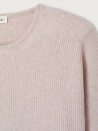 Close up of the neckline and rib knit on the American Vintage Damsville sweater in Melange Dust