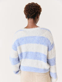 Back view of the American Vintage Niby Sweater in Frosted Stripes with wide blue stripes