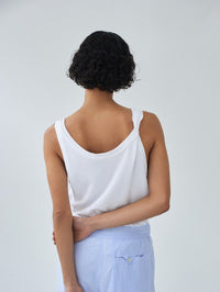 AMERICAN VINTAGE Vibtown Tank in Blanc Vintage in Blanc Vintage – Image 2
