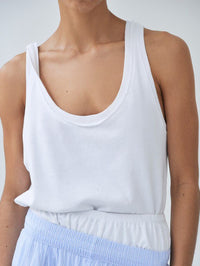 AMERICAN VINTAGE Vibtown Tank in Blanc Vintage in Blanc Vintage – Image 3