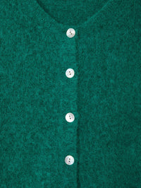 Detail of the pearl effect buttons on the American Vintage Vitow Cardigan in Teal Melange