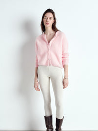 Full look with the American Vintage Vitow cardigan in Melange Sugared Almond, leggings and boots