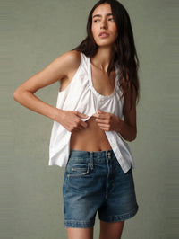 AMO Leni Top in White – Image 4