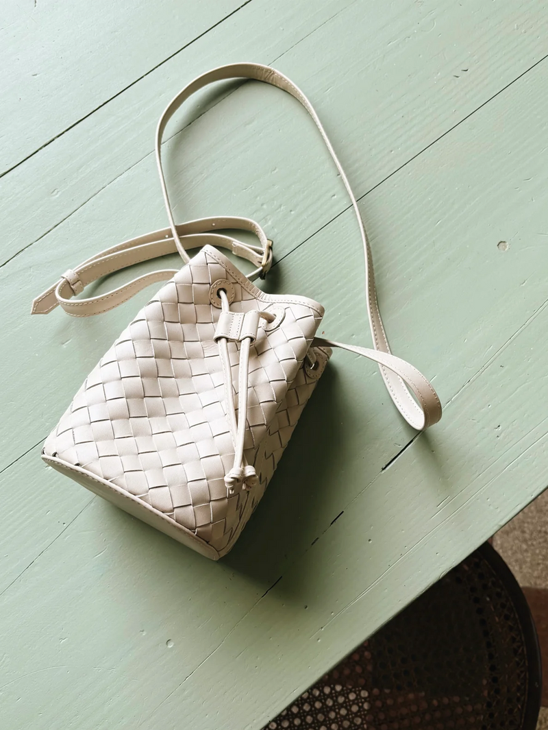 Mini Adèle Bucket in Cream