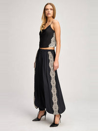 CINQ A SEPT ESME SATIN VERNE PANT IN BLACK/GARDENIA – Image 6