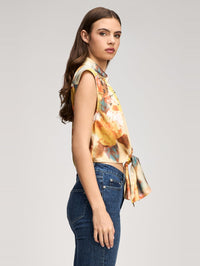 CINQ A SEPT Watercolor Floral Sleeveless Marianna Top in Smoke Sand Multi in Smoke Sand Multi – Image 4
