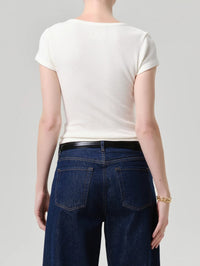 Back view of the Citizens of Humanity Baby Waffle Tee in Pashmina showing the close fit.
