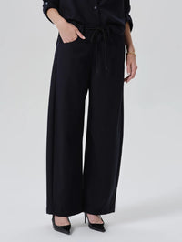 Front waist to shoe view of the Citizens of Humanity Brynn Drawstring Wool Trouser in Navy.