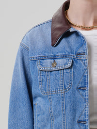 CITIZENS OF HUMANITY Skylar Denim Jacket in Sunlit – Image 4