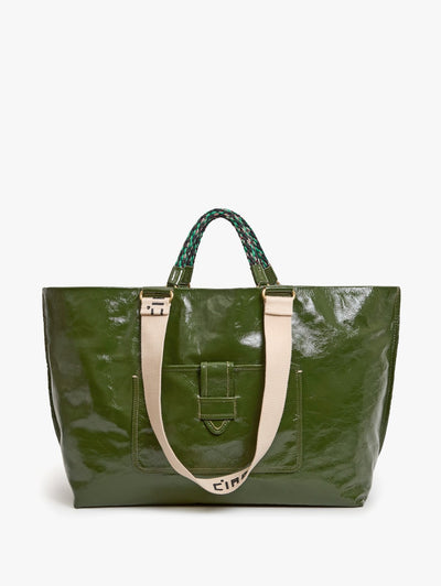 Crinkle Patent Grande Bateau Tote in Army