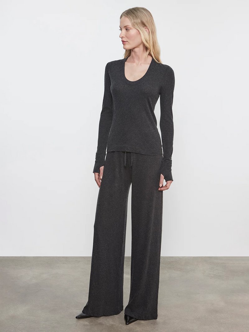 Cashmere Easy Cuffed U in Charcoal