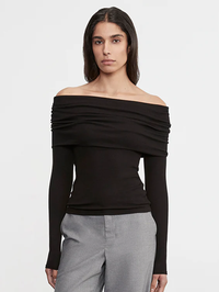 Silk Rib Long Sleeve Off-Shoulder Top in Black