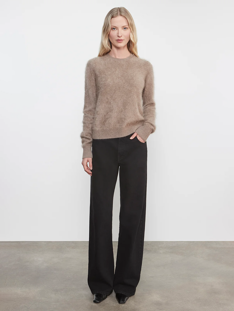 Longhair Cashmere Easy Crew in Walnut