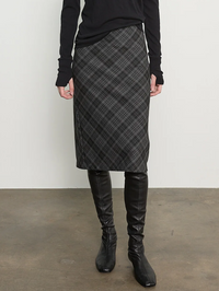 Bias Minimal Skirt in Charcoal Plaid
