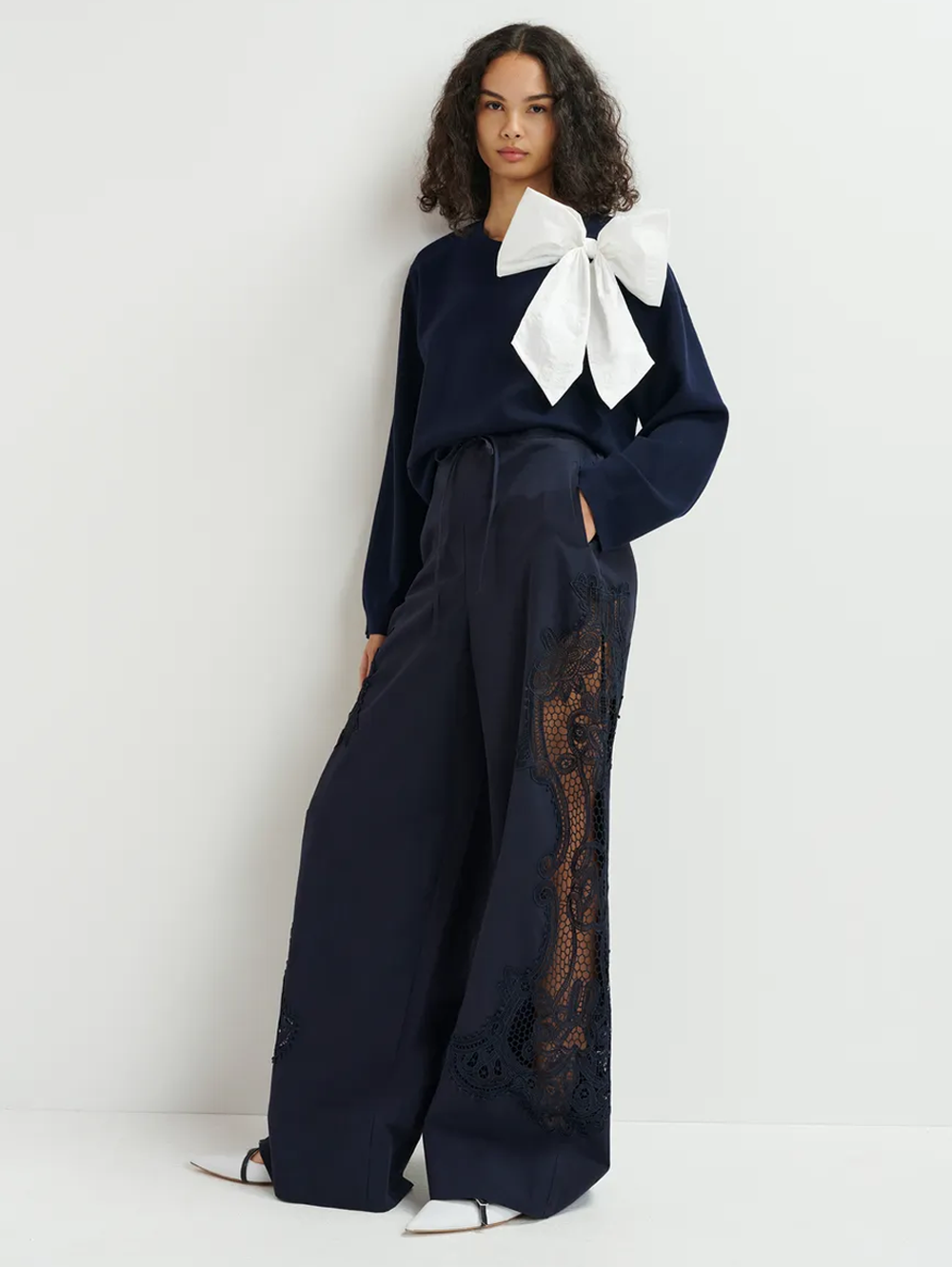 Hace Lace Paneled Pant