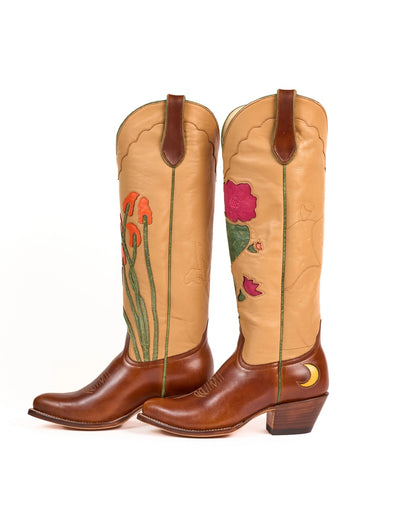 Cactus Women's Cowboy Boot in Tan