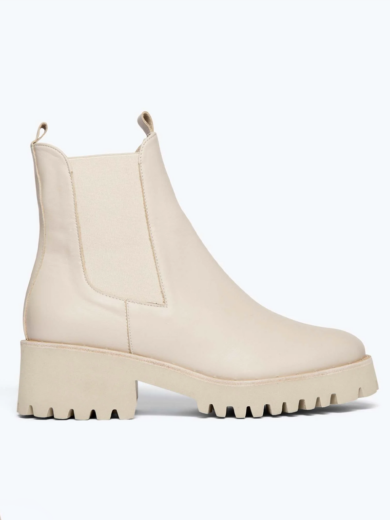 Brooke Rain Resistant Boot