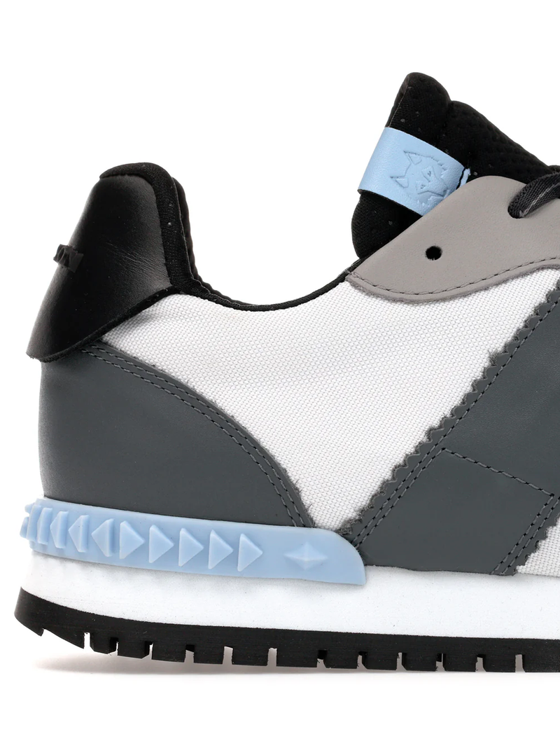 Coywolf Runner in Light Grey