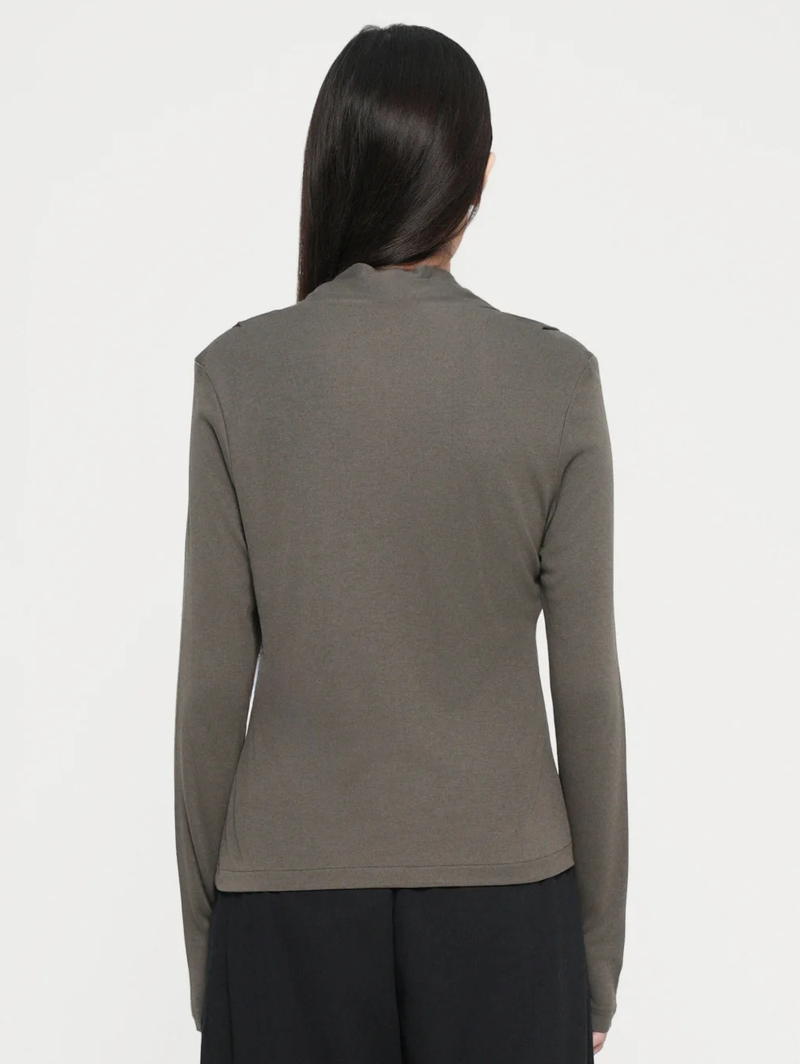 Isoa Long Sleeve Top