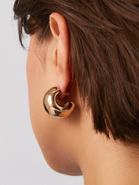 JENNY BIRD Gemma Hoop Earrings in HIGH POLISH GOLD – Image 4