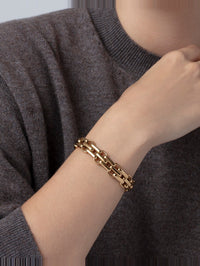 JENNY BIRD Slim Peneolpe Bracelet In High Gold – Image 2
