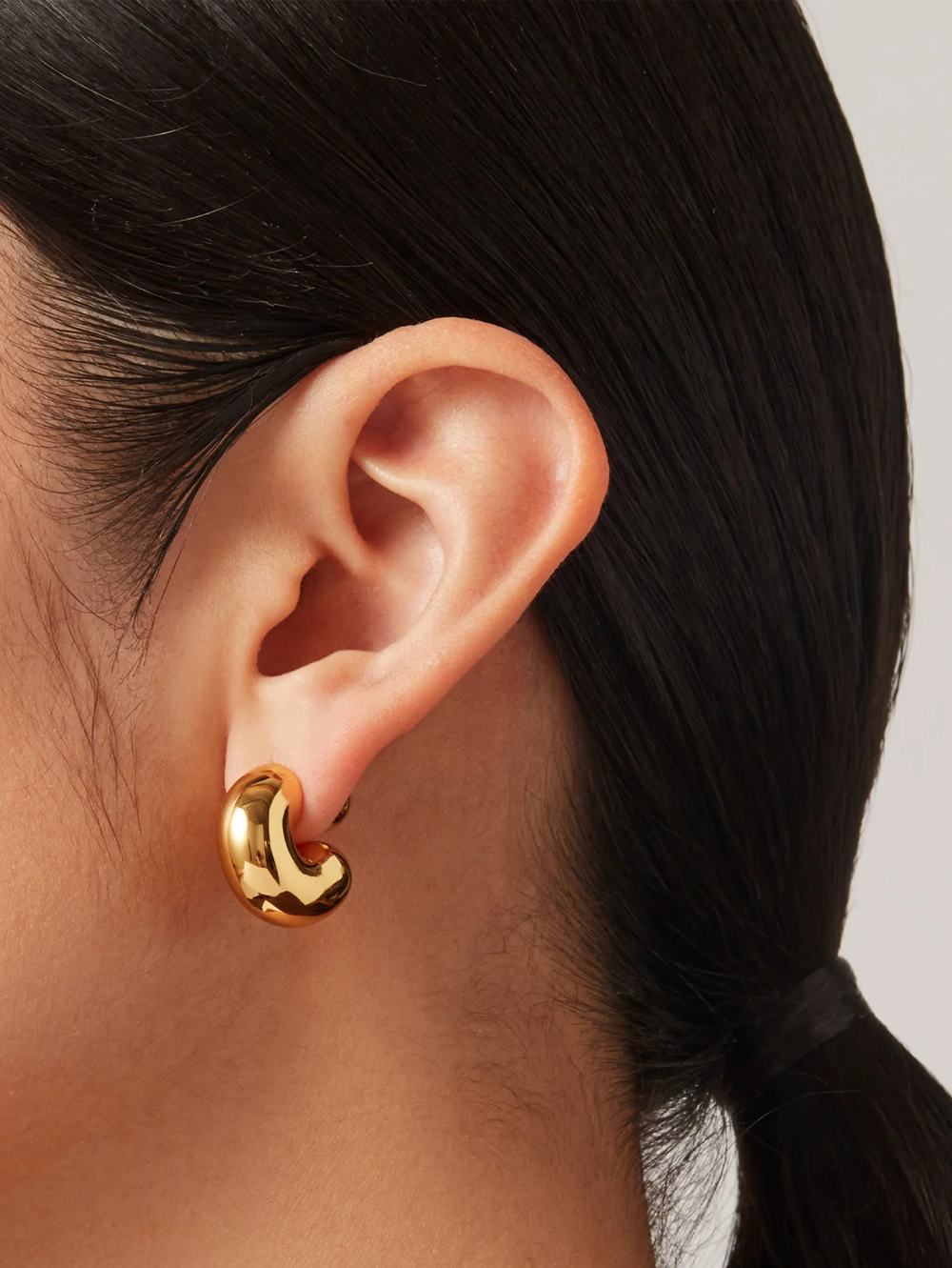 Tome Hoops Medium