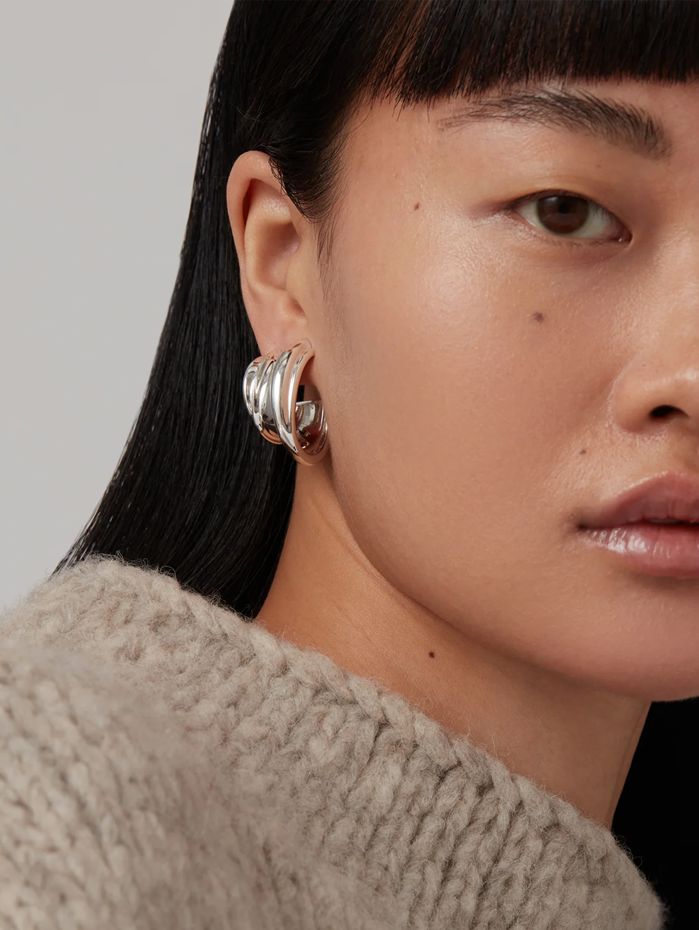 Leona Silver Hoop Earrings