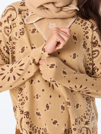 KUJTEN Mela Bandana Bico Pullover in Latte Anis – Image 1