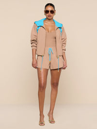 L'AGENCE LARK COLORBLOCKED WINDBREAKER IN LIGHT HAZELNUT/CAPRI BLUE - 5