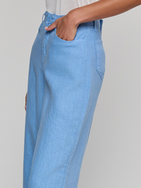 L'AGENCE Amara Linen Wide-Leg Pant in ALLURE BLUE – Image 3