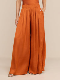 L'AGENCE Haylo Wide Leg Pull On Pant In Sienna in Sienna – Image 2