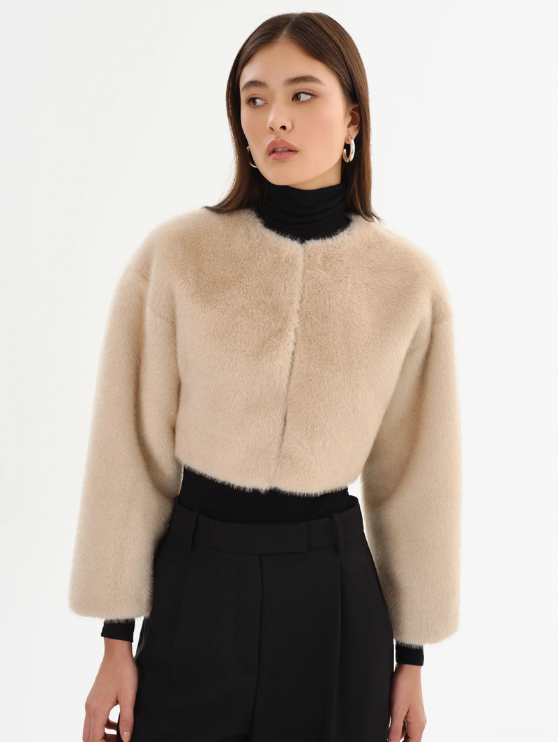 Rowdie Faux Fur Jacket in Angora