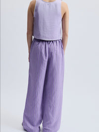 Lodi Cropped Tank in Lilac