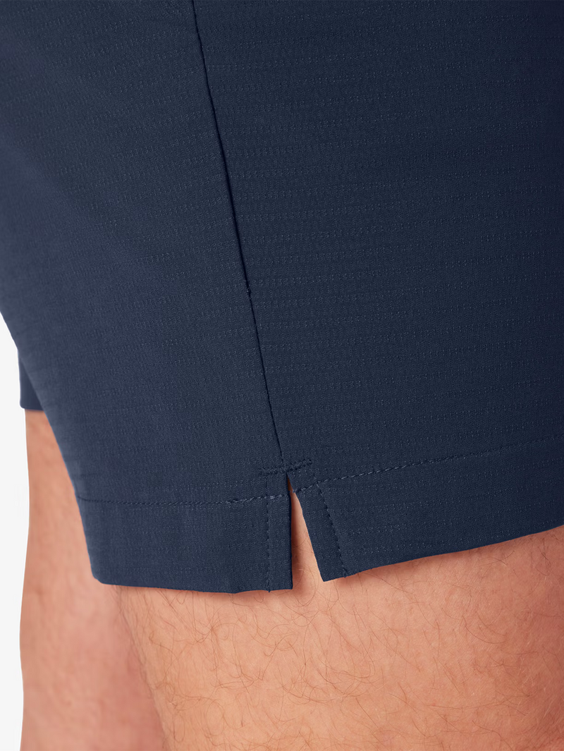 Deck Shorts in Navy