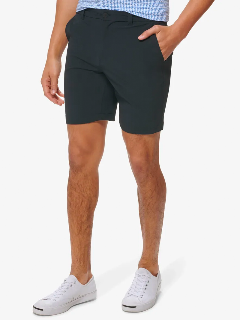 Helmsman Short in Black