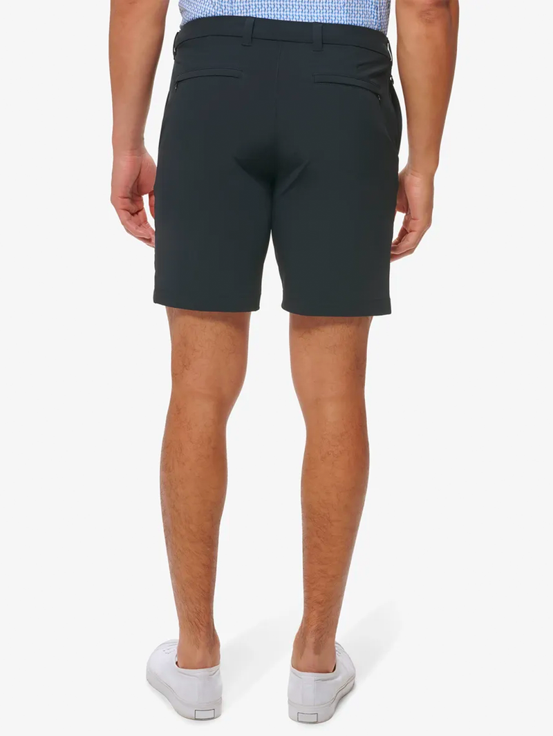 Helmsman Short in Black