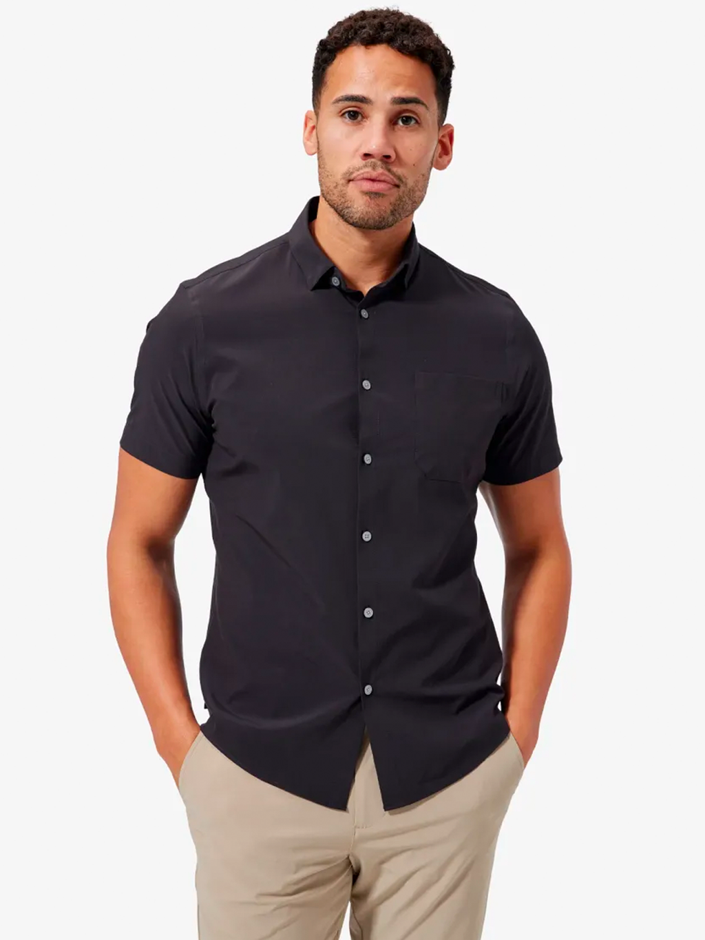 Leeward Short Sleeve Shirt in Black