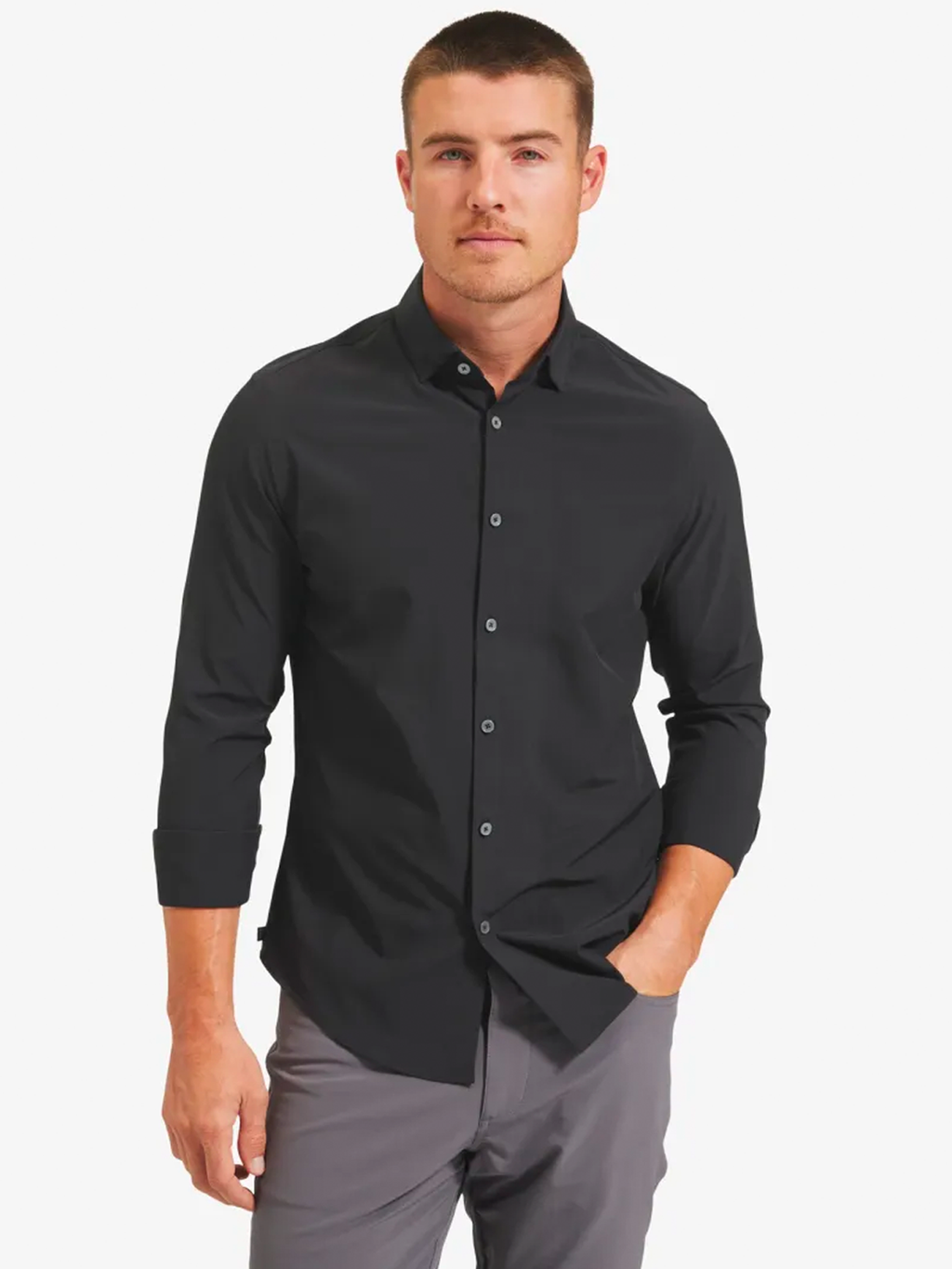 Leeward No Tuck Shirt in Black Solid