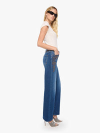 MOTHER The Dodger Sneak Jean in Cowgirls Only – Image 3