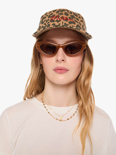 The Hats Off in Meow Meow