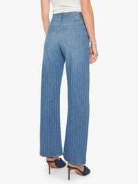 The Lasso Sneak Jean in Streamline
