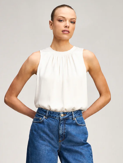 Peia Top in Ivory