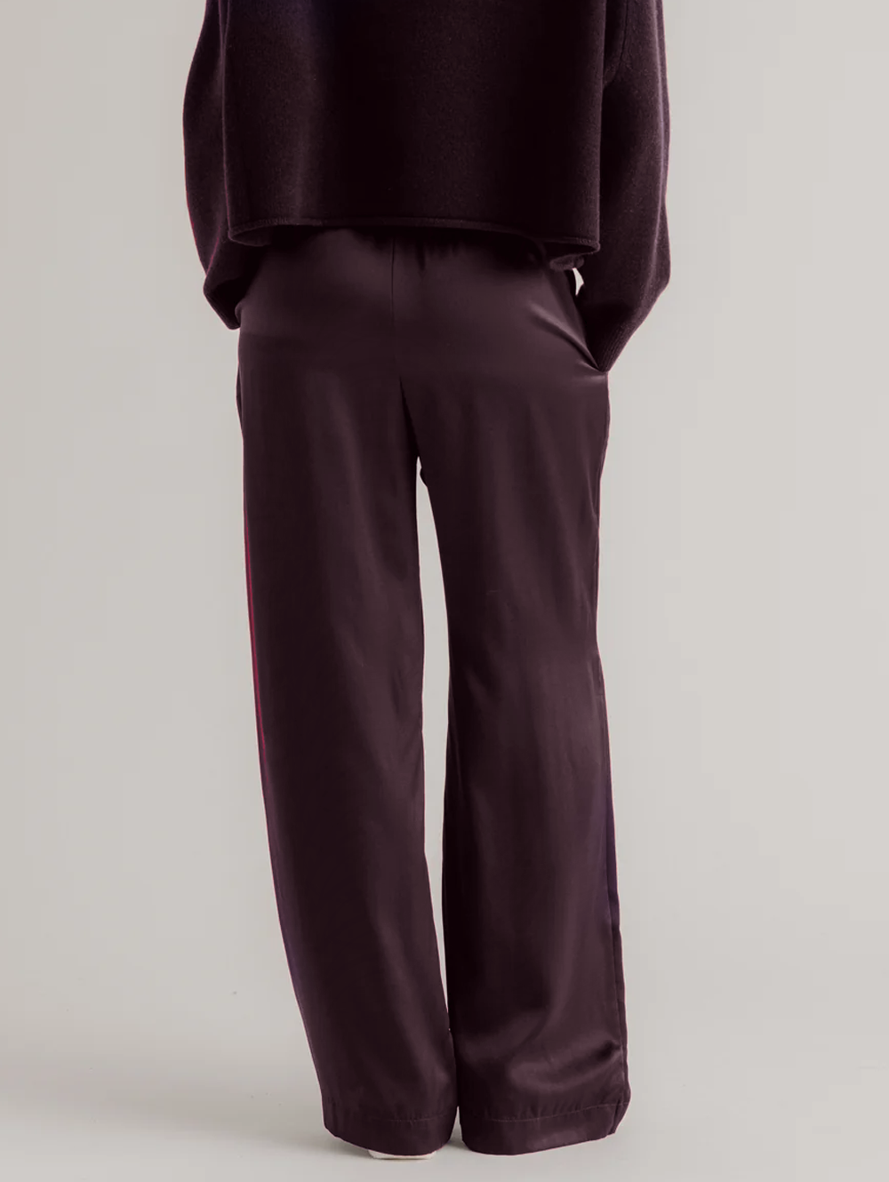 Brynn Wide-Leg Silk Pants in Oak Tree