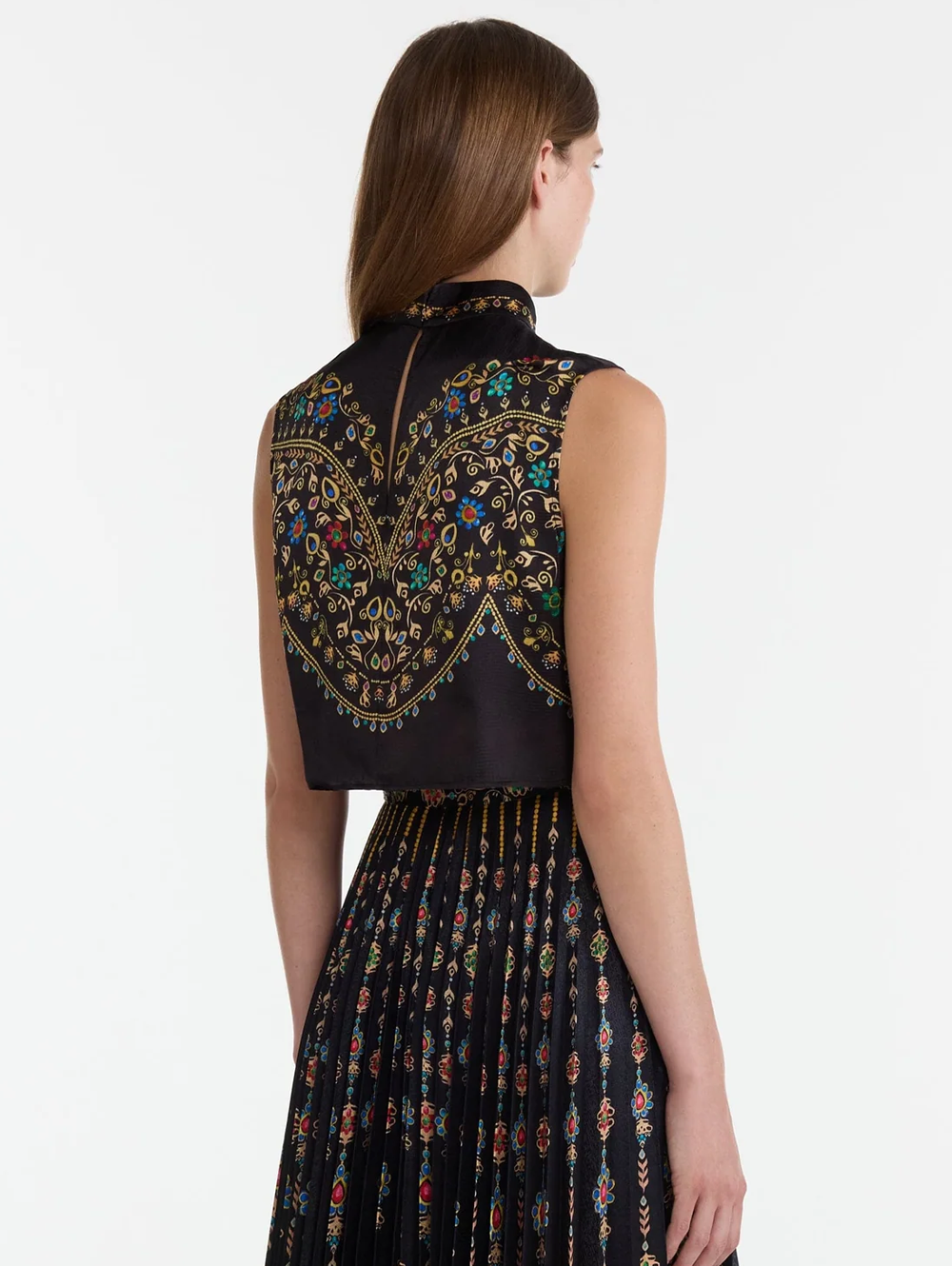 Ren Top in Pendant Border